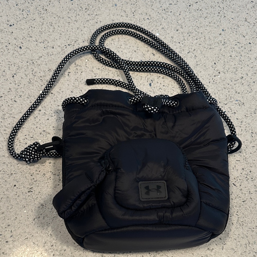 Under Armour Black Puffer Crossbody Pouch with Contrast Cord